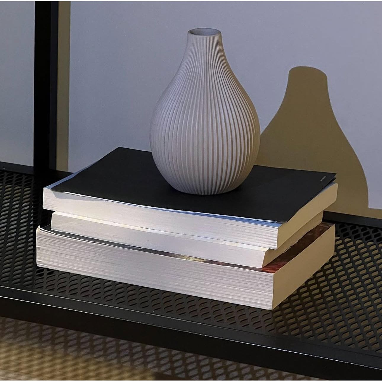 Modern Embossed Home Decor Luxury European Grand Vase De Luxe Porcelain Vase