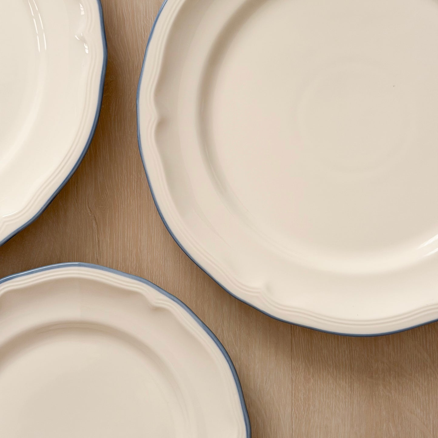 Riviera Dinnerware Set - Off-White Ceramic with Blue Rim