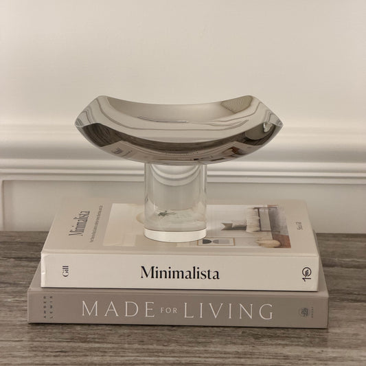 Serving and decoration stainless steel with a crystal base